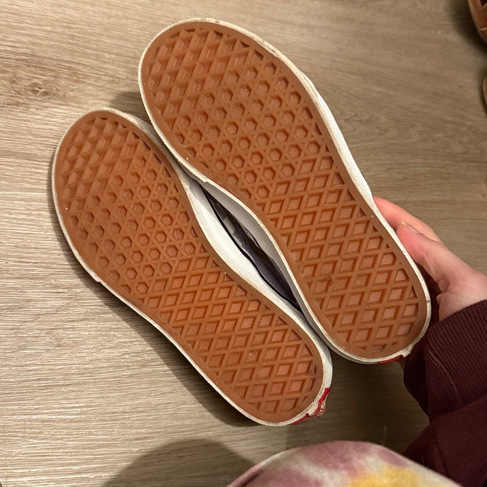 Size 3 Kids Checkered Vans - Picture 2 of 2